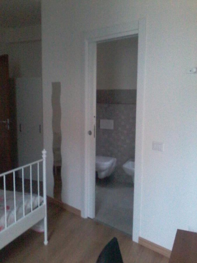 Al Salto Del Gatto Bed & Breakfast Schianno Eksteriør bilde
